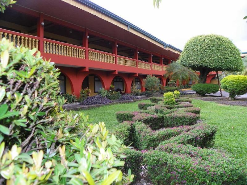 Hotel Suerre Guápiles Exterior photo