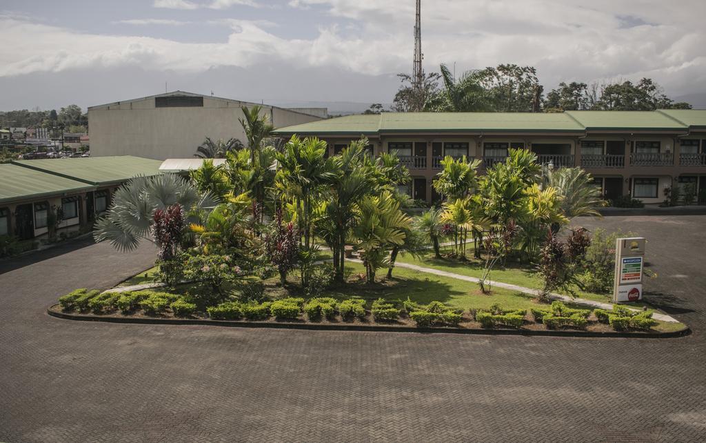 Hotel Suerre Guápiles Exterior photo